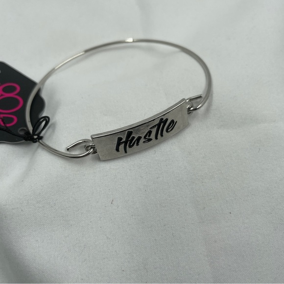 Paparazzi Silver Bracelet - Picture 2 of 6